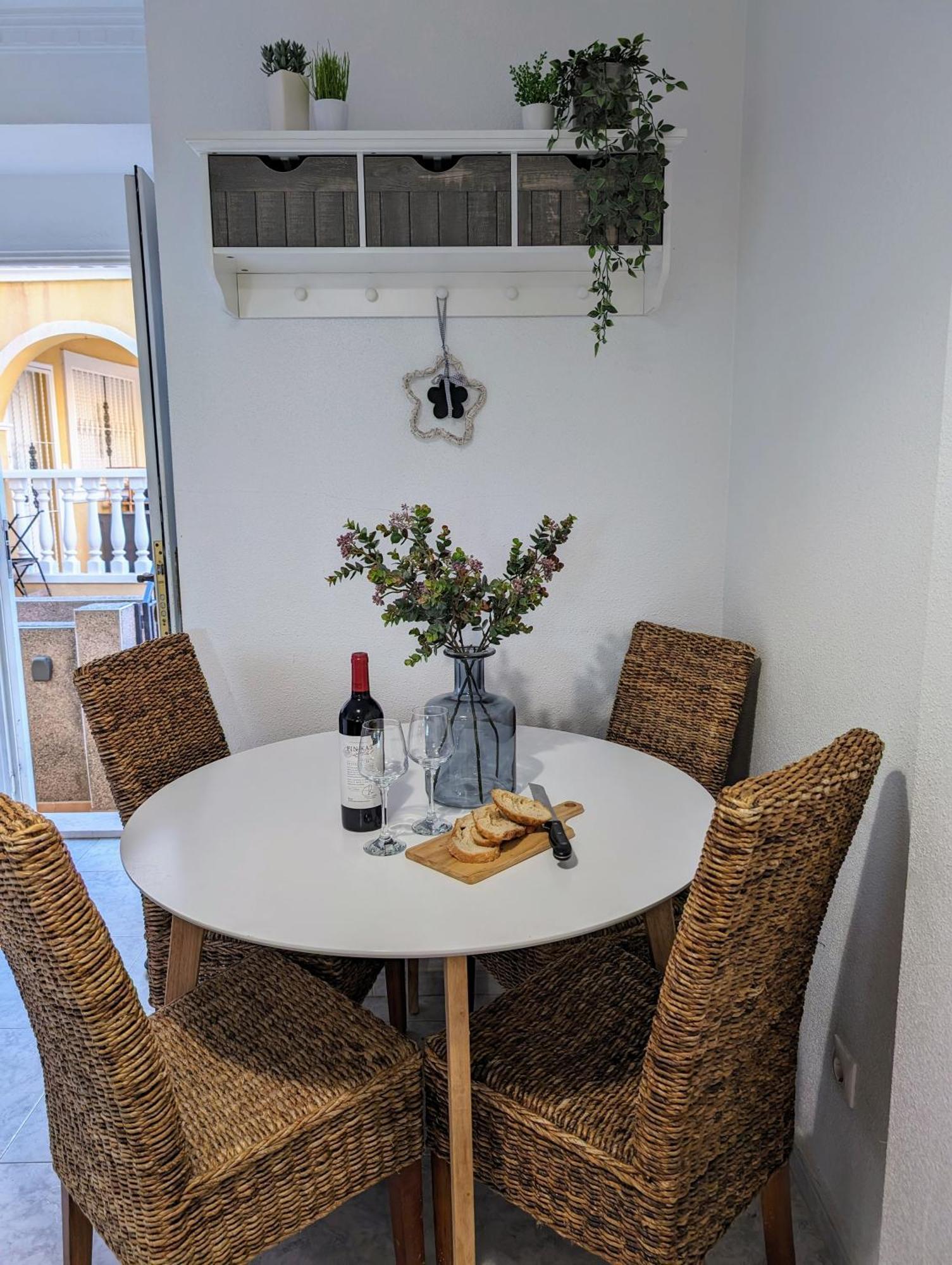 2 Bedroom Algorfa Townhouse With Pool Castillo de Montemar エクステリア 写真