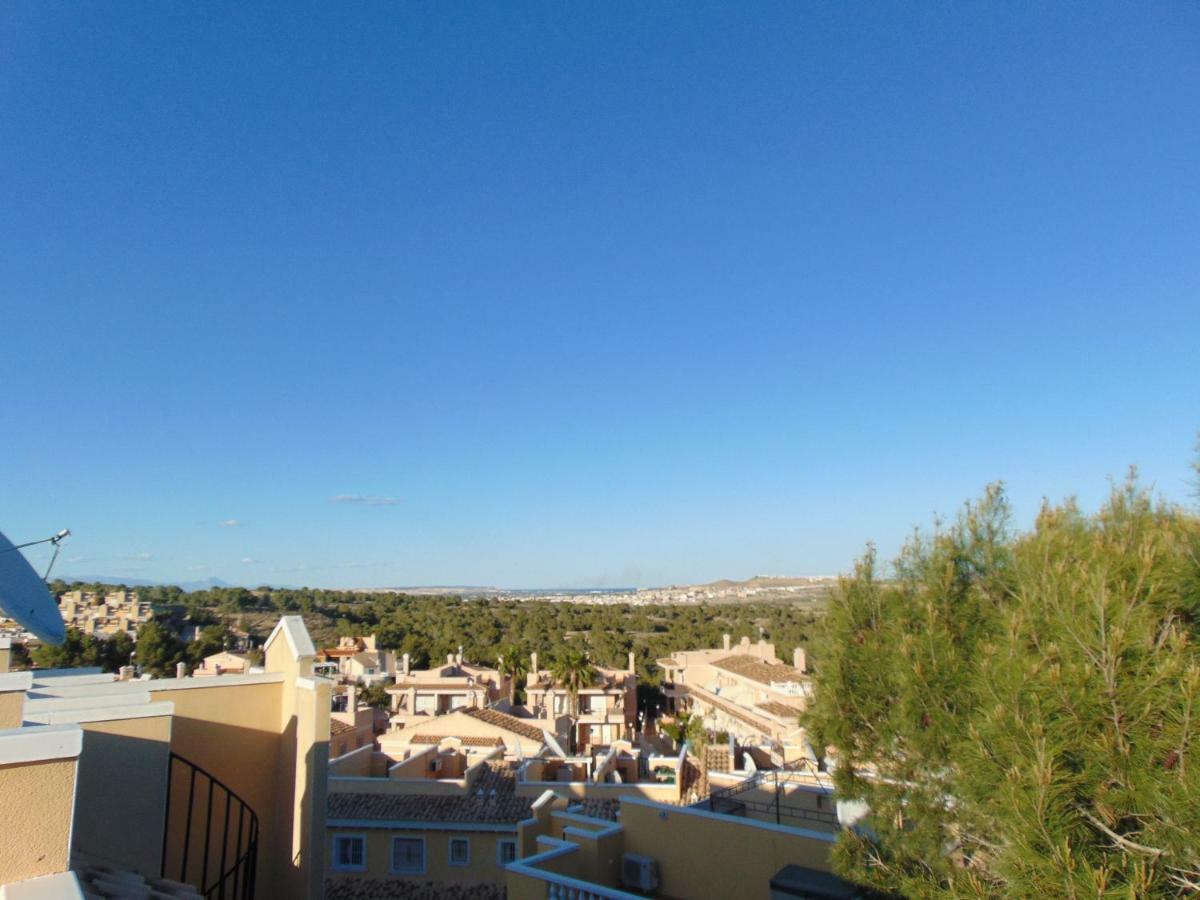 2 Bedroom Algorfa Townhouse With Pool Castillo de Montemar エクステリア 写真